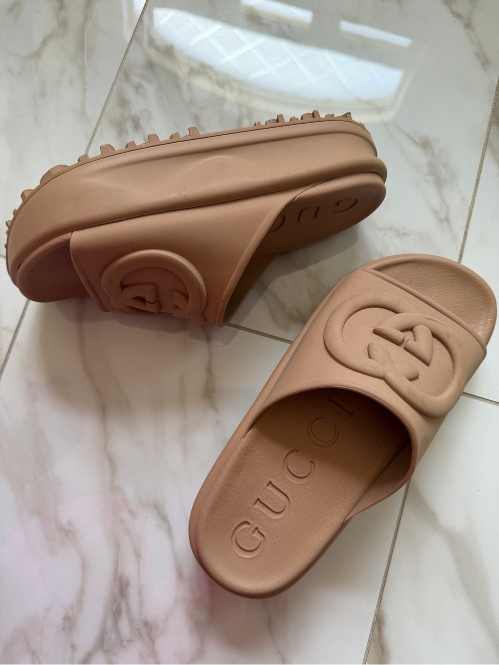 Gucci Blush Nude Platform GG Slide Sandals - Picture 5 of 5